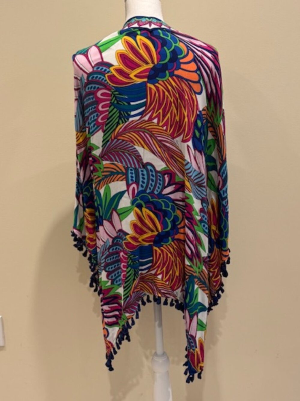 Trina Turk Paradise Plume Kimono Cover Up - one size - Picture 4 of 9